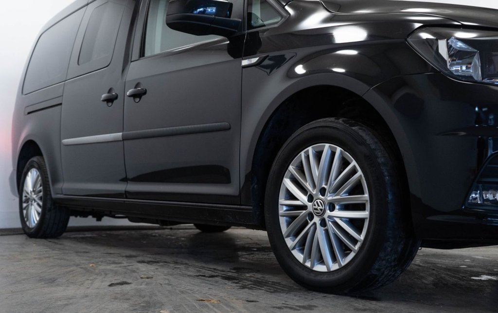 Used Volkswagen Caddy Maxi Life 2018 for sale - 76569873: Photo 11