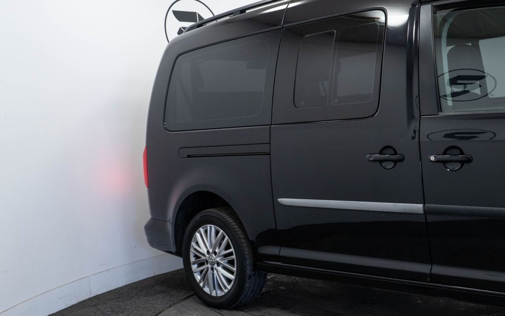 Used Volkswagen Caddy Maxi Life 2018 for sale - 76569873: Photo 14
