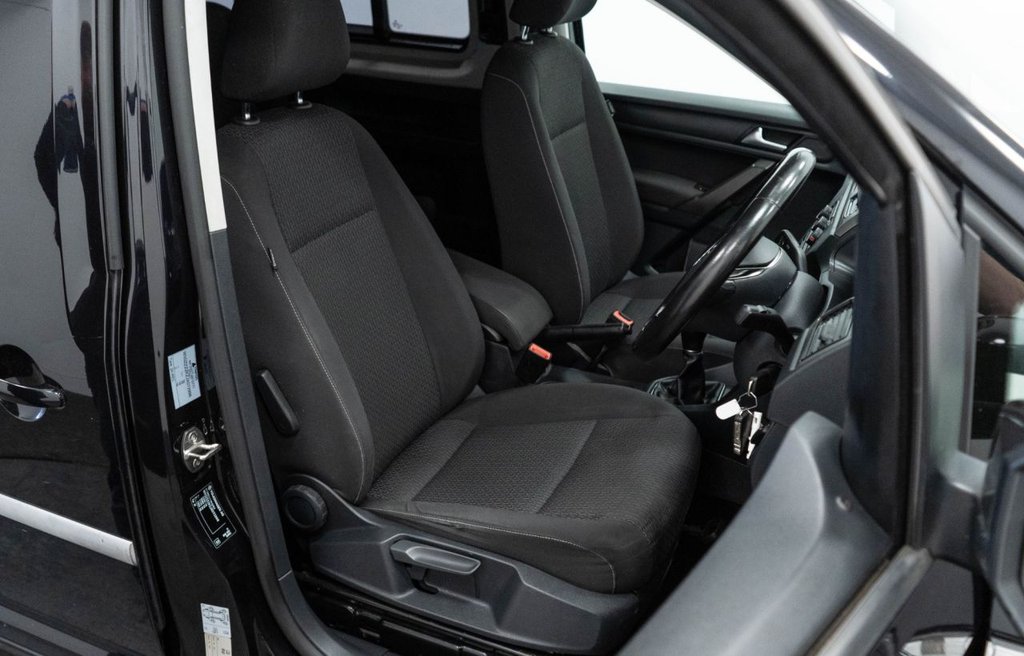 Used Volkswagen Caddy Maxi Life 2018 for sale - 76569873: Photo 22