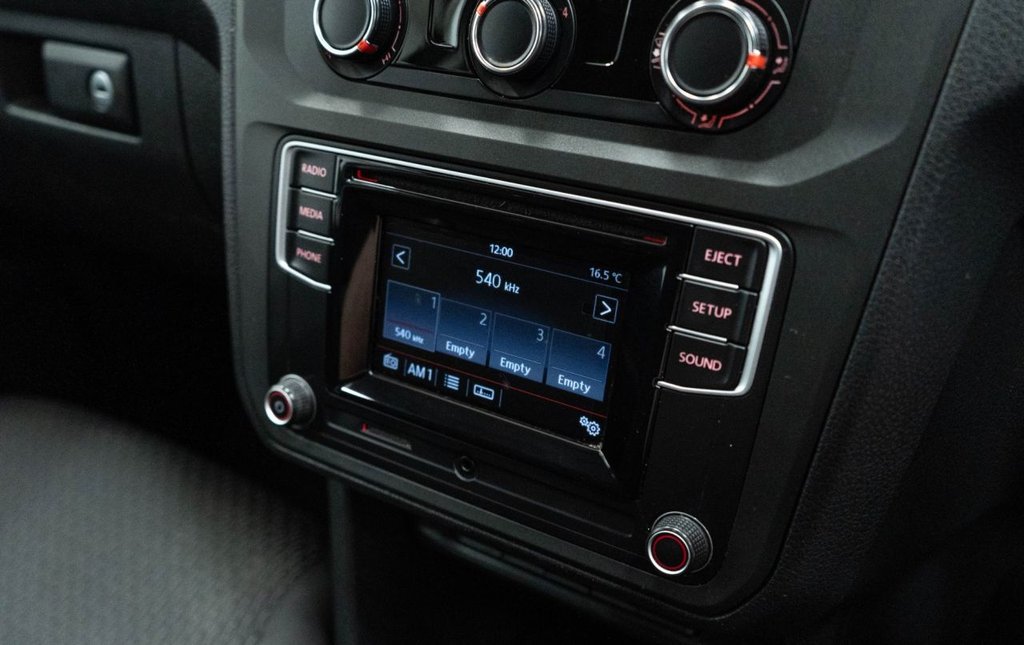 Used Volkswagen Caddy Maxi Life 2018 for sale - 76569873: Photo 28