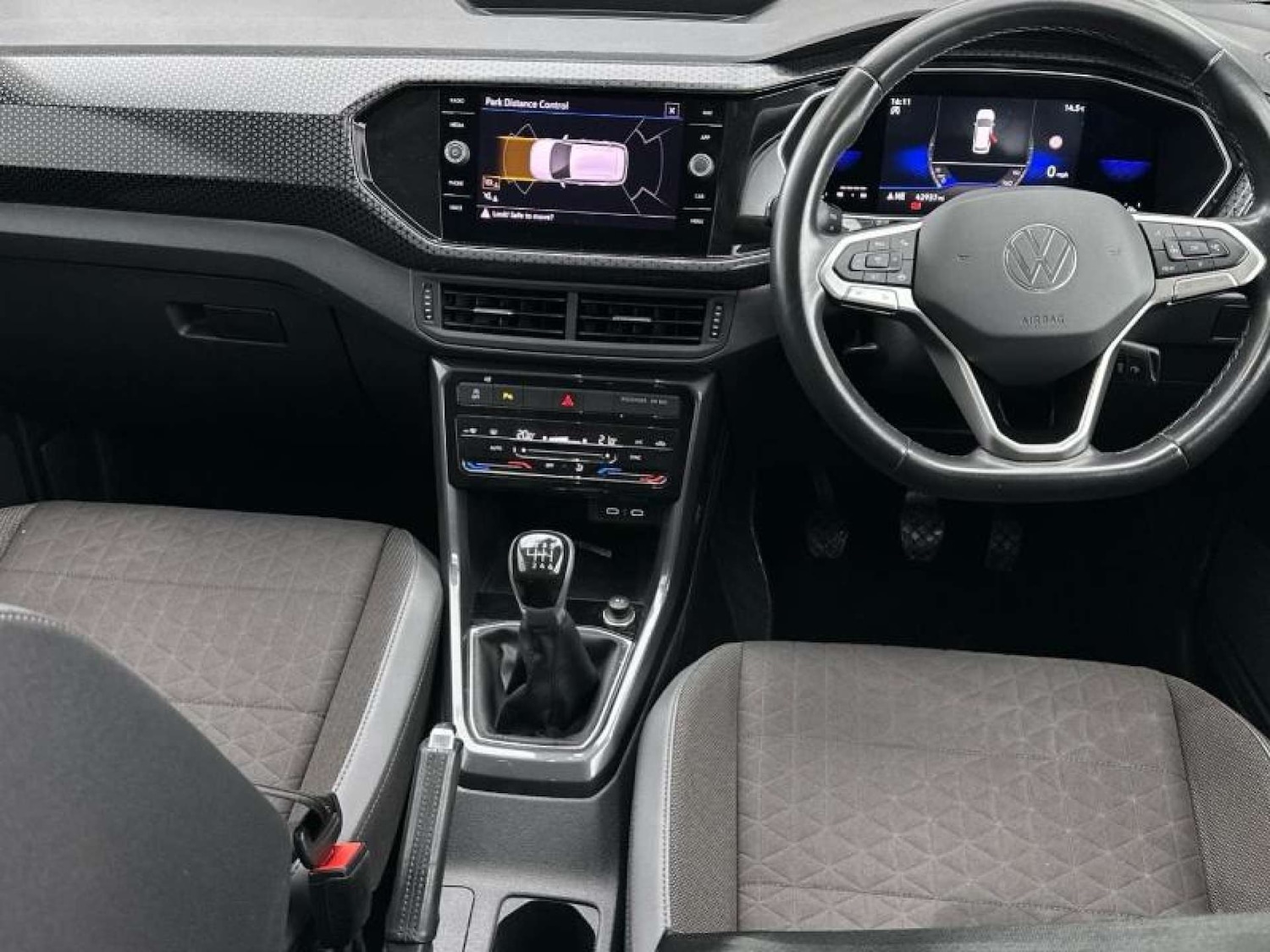 Used Volkswagen T-Cross 2023 for sale - 78176799: Photo 3