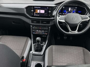 Used Volkswagen T-Cross 2023 for sale - 78176799: Photo