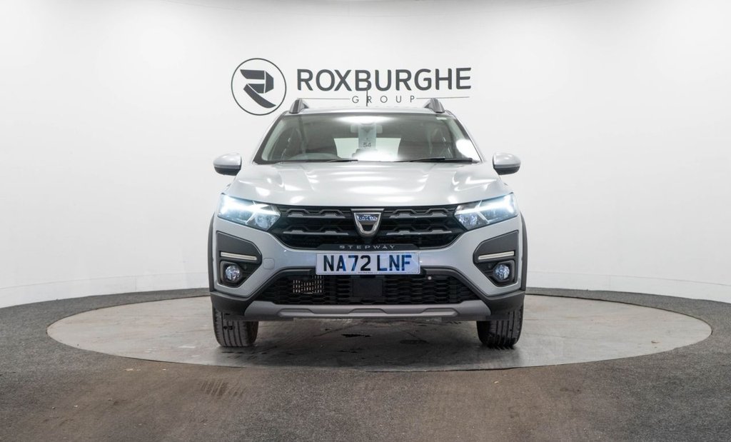 Used Dacia Sandero Stepway 2022 for sale - 76710757: Photo 2