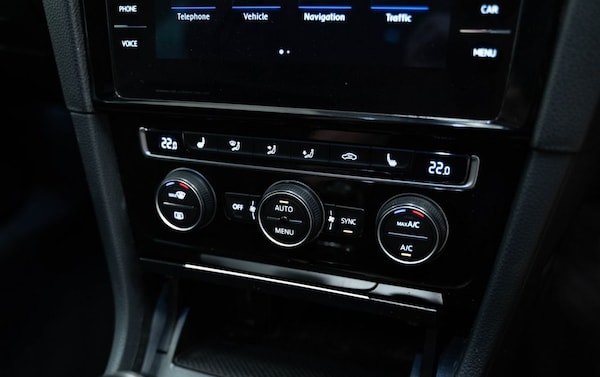Used Volkswagen Golf 2020 for sale - 75579552: Photo 28
