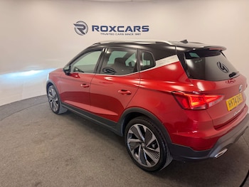 Used SEAT Arona 2024 for sale - 79586217: Photo