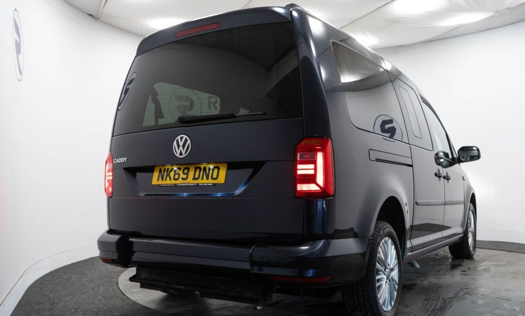 Used Volkswagen Caddy Maxi Life 2019 for sale - 76686128: Photo 15