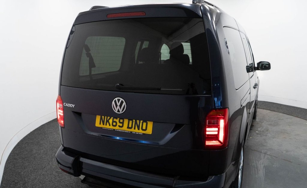 Used Volkswagen Caddy Maxi Life 2019 for sale - 76686128: Photo 17