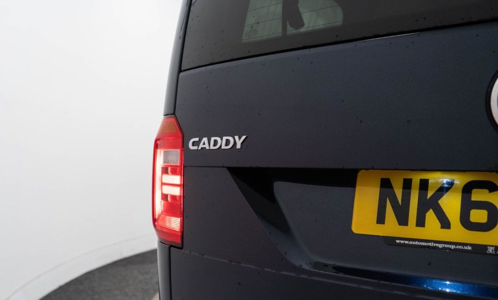 Used Volkswagen Caddy Maxi Life 2019 for sale - 76686128: Photo 19
