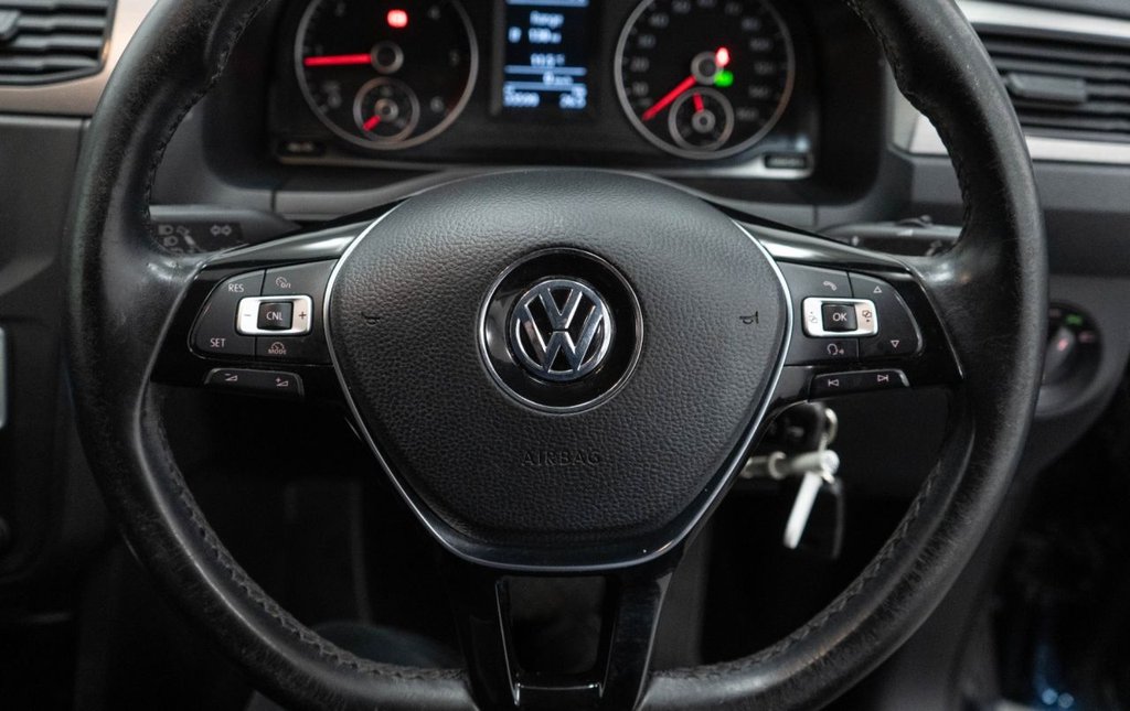 Used Volkswagen Caddy Maxi Life 2019 for sale - 76686128: Photo 25