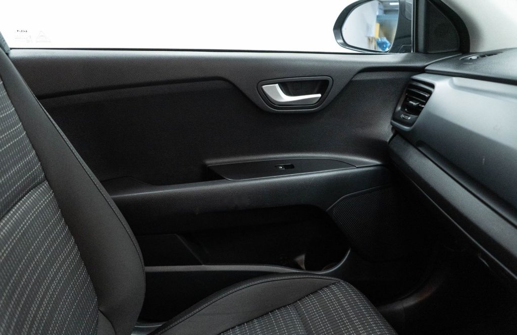 Used Kia Stonic 2022 for sale - 77007276: Photo 31