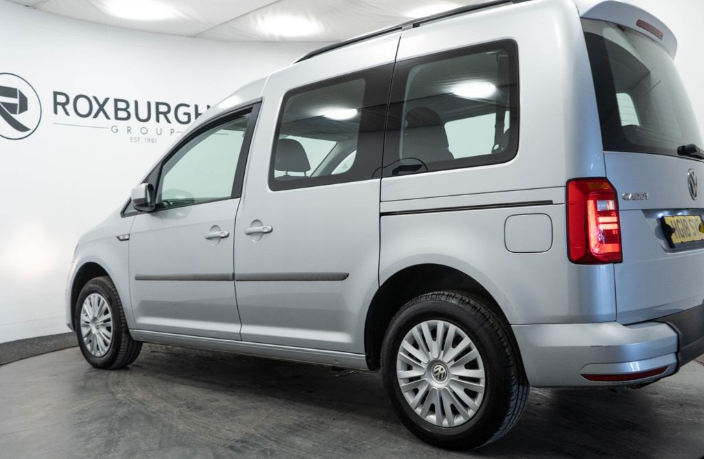 Used Volkswagen Caddy Maxi Life 2018 for sale - 76178343: Photo 15