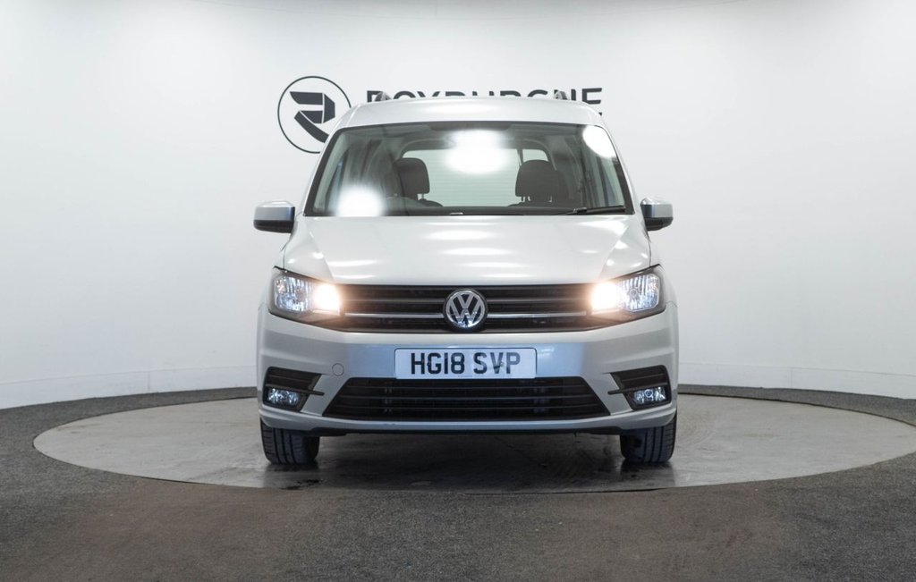 Used Volkswagen Caddy Maxi Life 2018 for sale - 76178343: Photo 2