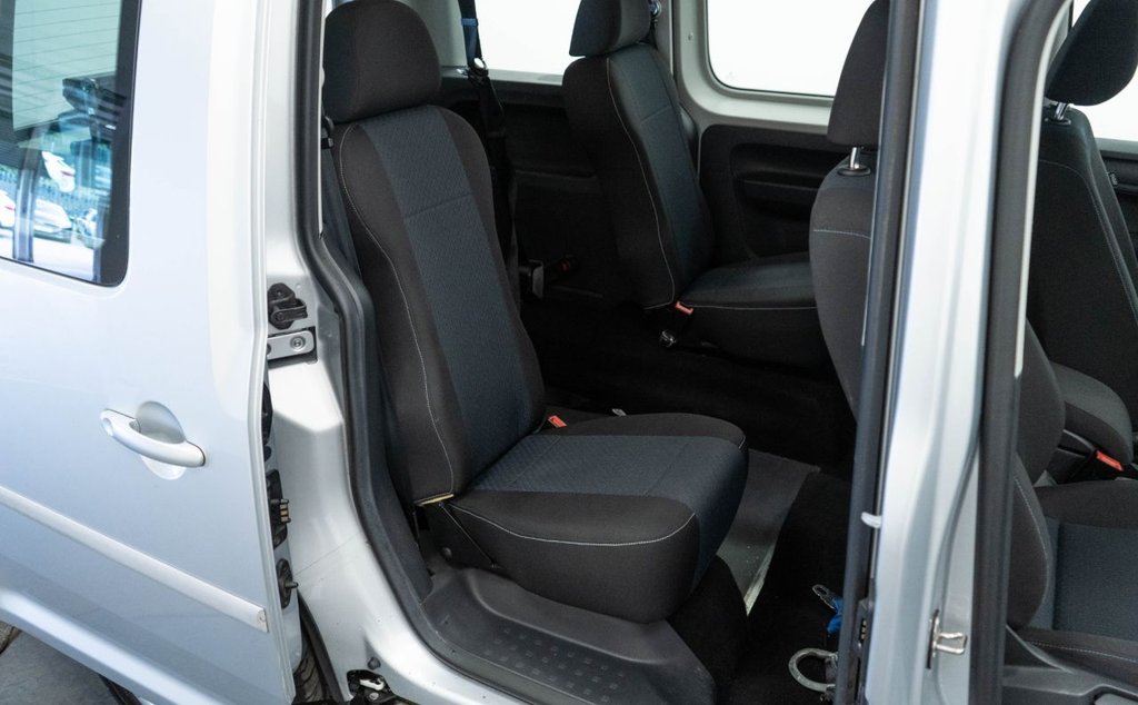Used Volkswagen Caddy Maxi Life 2018 for sale - 76178343: Photo 28
