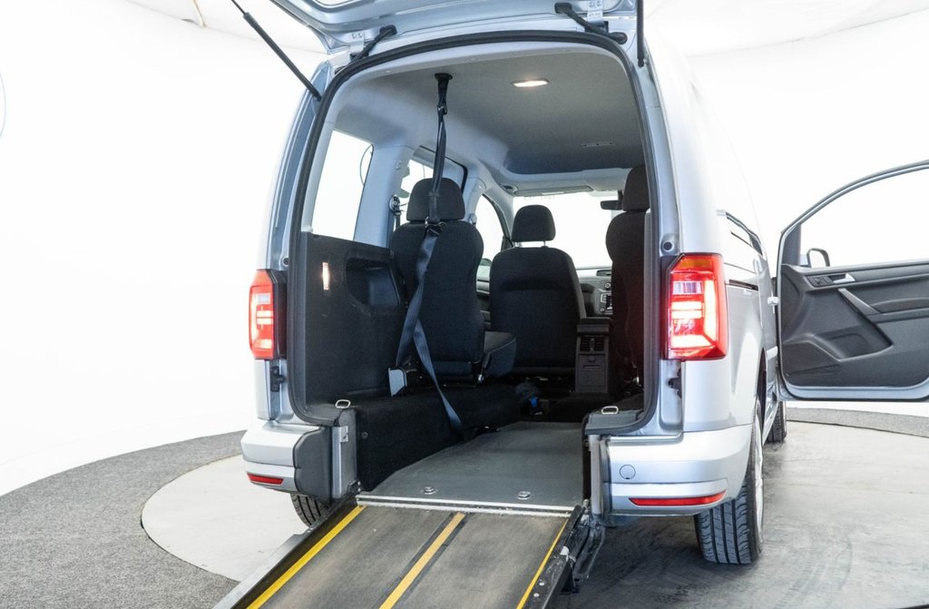 Used Volkswagen Caddy Maxi Life 2018 for sale - 76178343: Photo 29