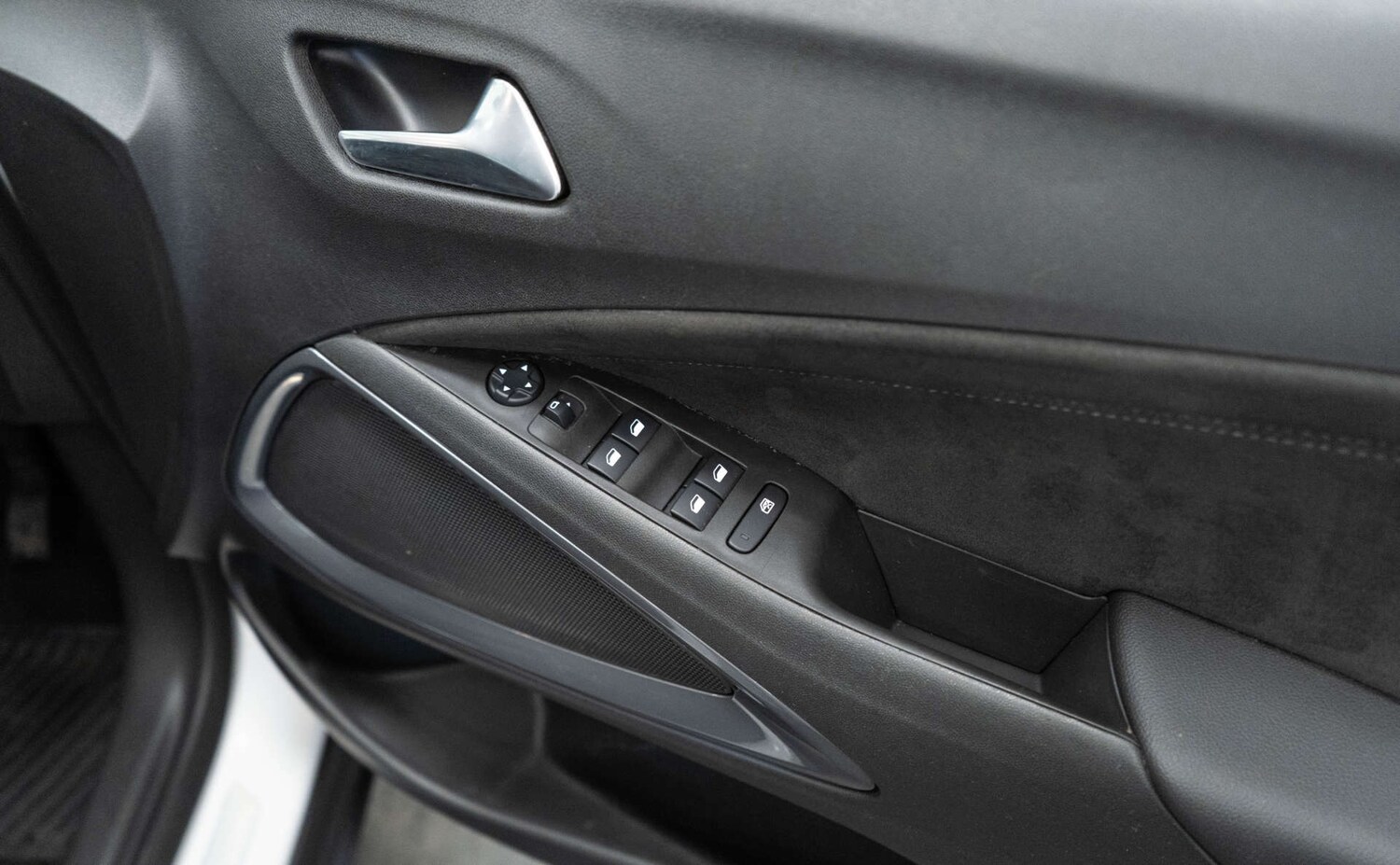 Used Vauxhall Crossland 2022 for sale - 78068057: Photo 25