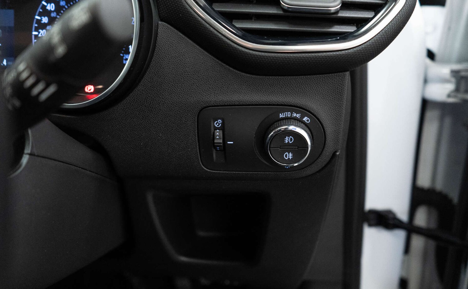 Used Vauxhall Crossland 2022 for sale - 78068057: Photo 26