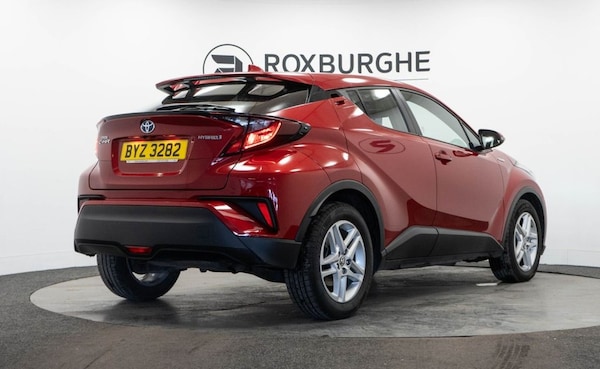 Used Toyota C-HR 2022 for sale - 75765175: Photo 4