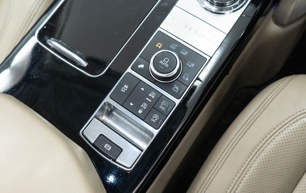 Used Land Rover Range Rover 2015 for sale - 77821272: Photo 36