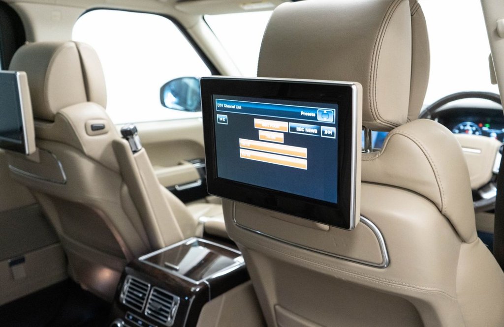 Used Land Rover Range Rover 2015 for sale - 77821272: Photo 40