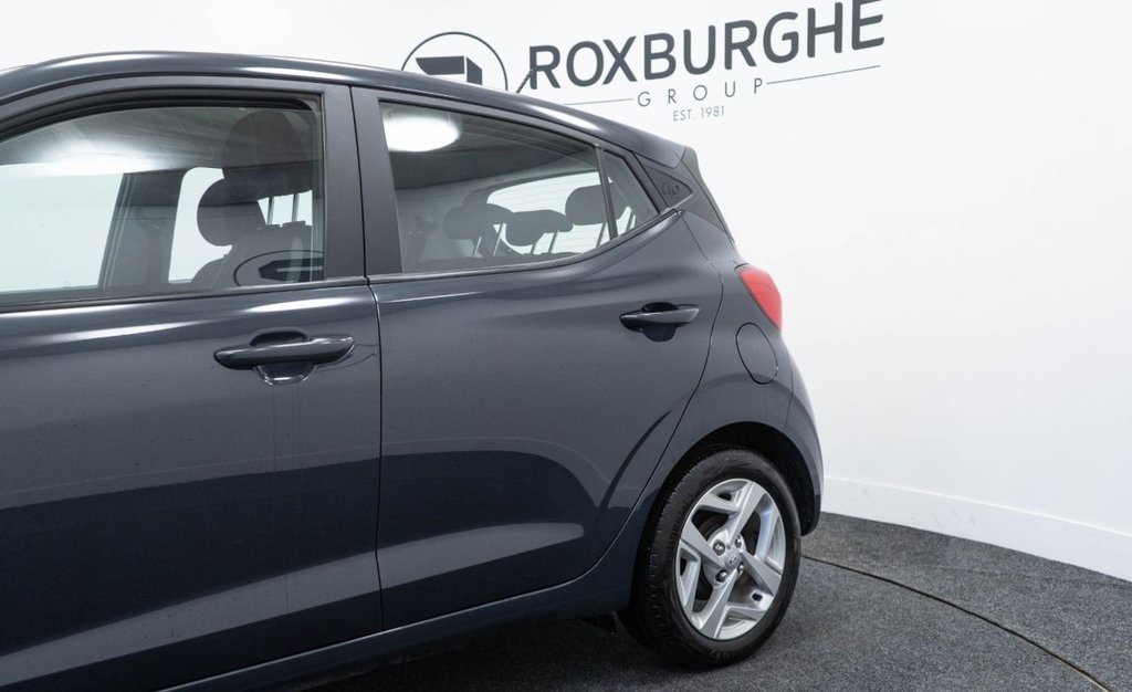 Used Hyundai i10 2023 for sale - 77642351: Photo 14