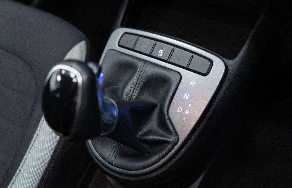 Used Hyundai i10 2023 for sale - 77642351: Photo 29