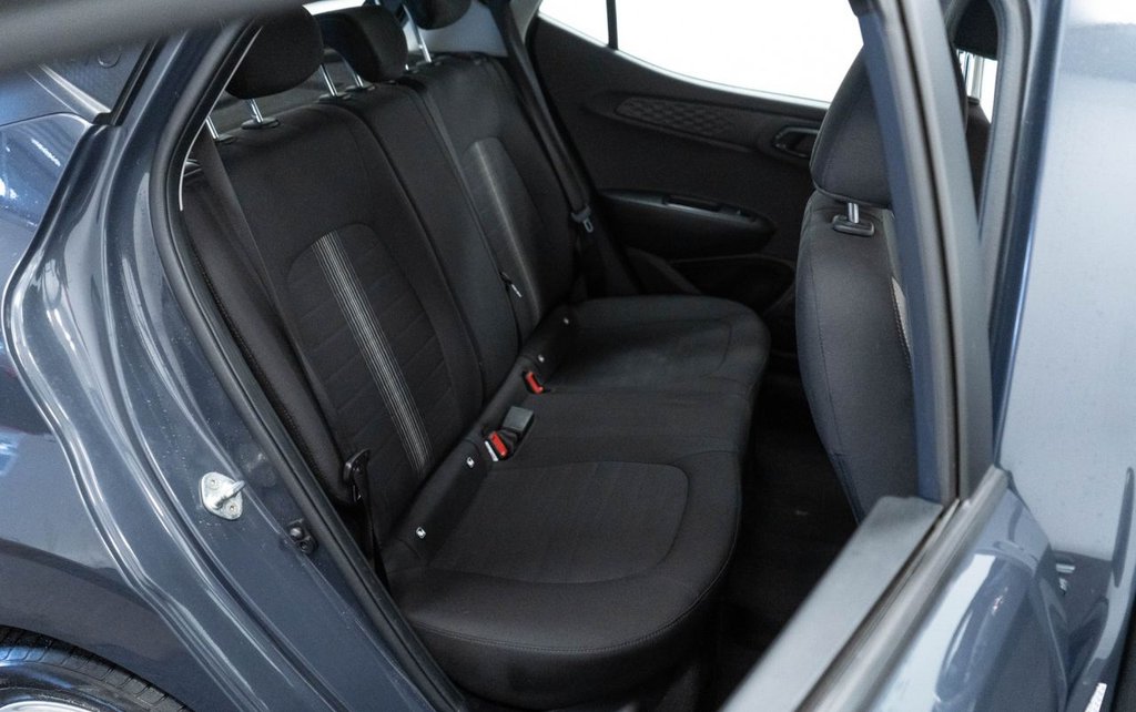 Used Hyundai i10 2023 for sale - 77642351: Photo 33