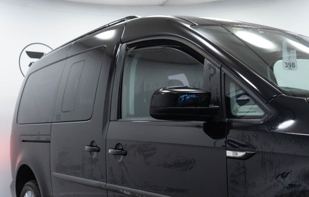 Used Volkswagen Caddy Maxi Life 2018 for sale - 77571670: Photo 12