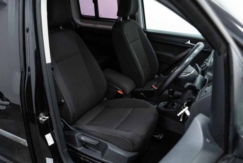 Used Volkswagen Caddy Maxi Life 2018 for sale - 77571670: Photo 21