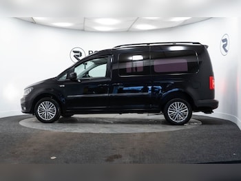 Used Volkswagen Caddy Maxi Life 2018 for sale - 77571670: Photo