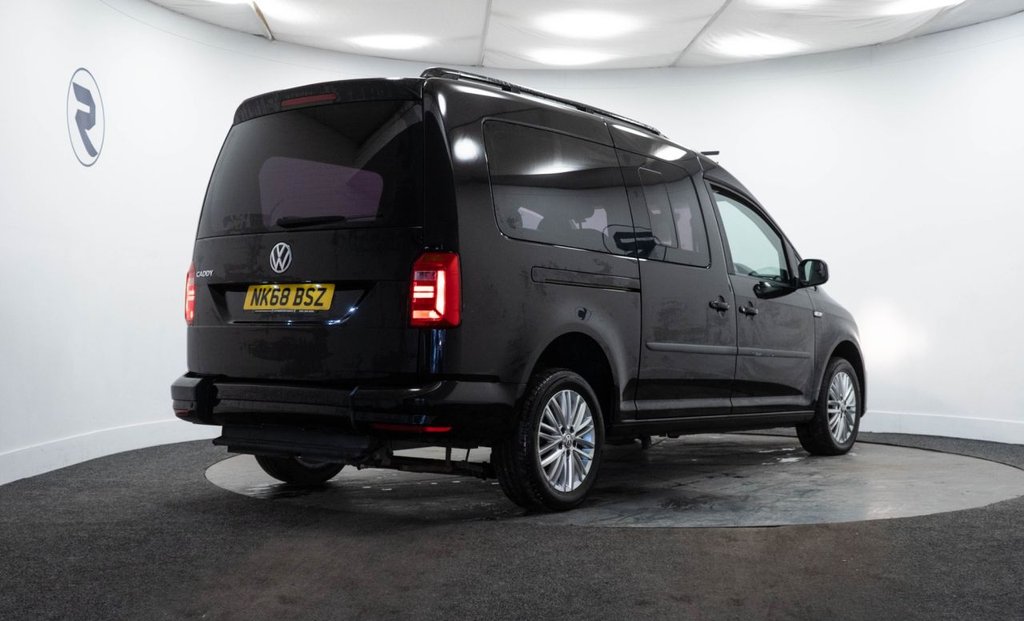 Used Volkswagen Caddy Maxi Life 2018 for sale - 77571670: Photo 8