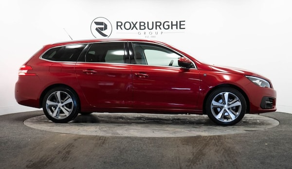 Used Peugeot 308 2020 for sale - 76345252: Photo 9