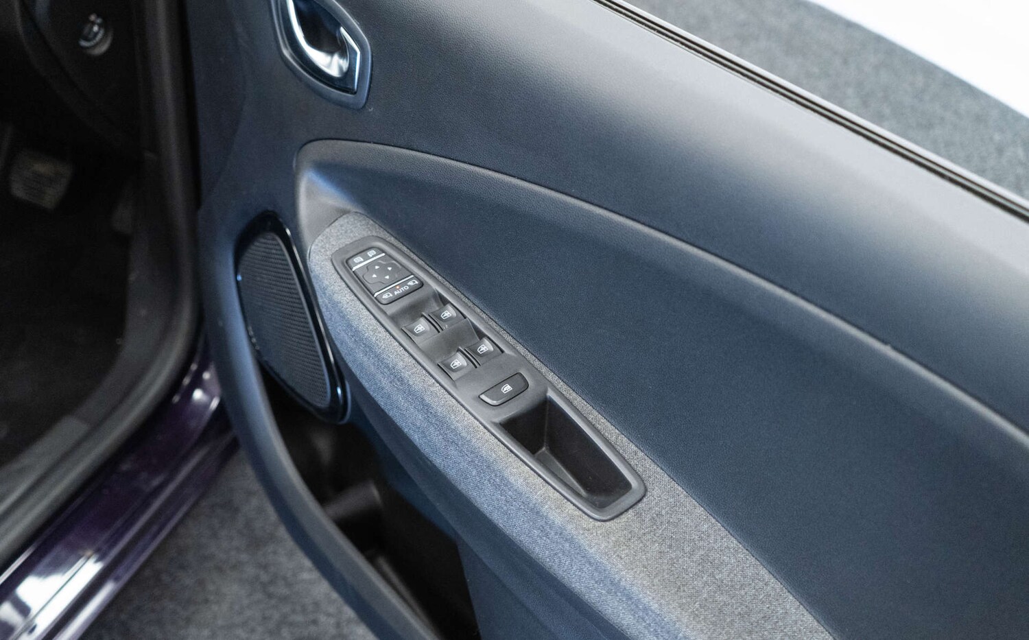 Used Renault Zoe 2022 for sale - 77930628: Photo 22