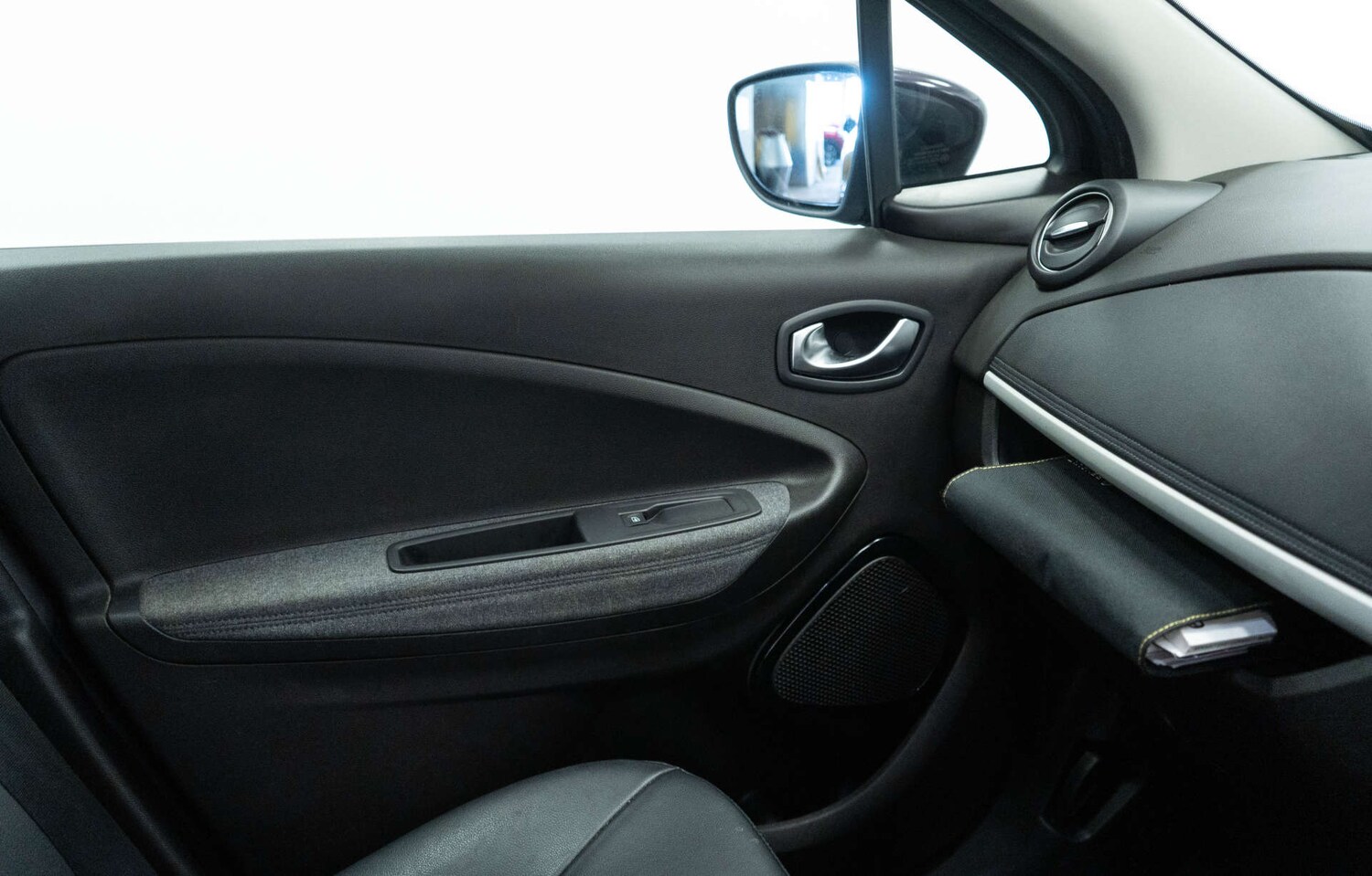 Used Renault Zoe 2022 for sale - 77930628: Photo 31