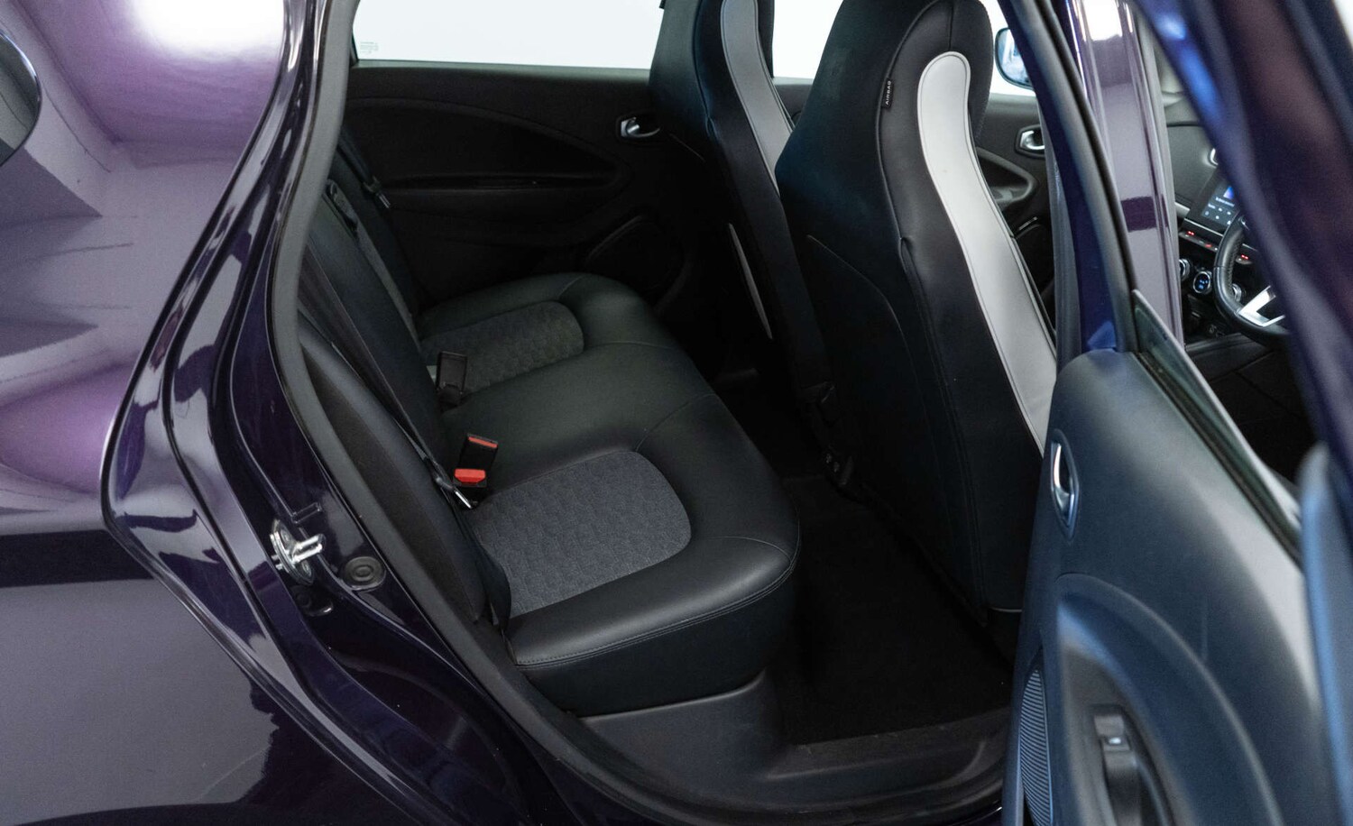 Used Renault Zoe 2022 for sale - 77930628: Photo 32