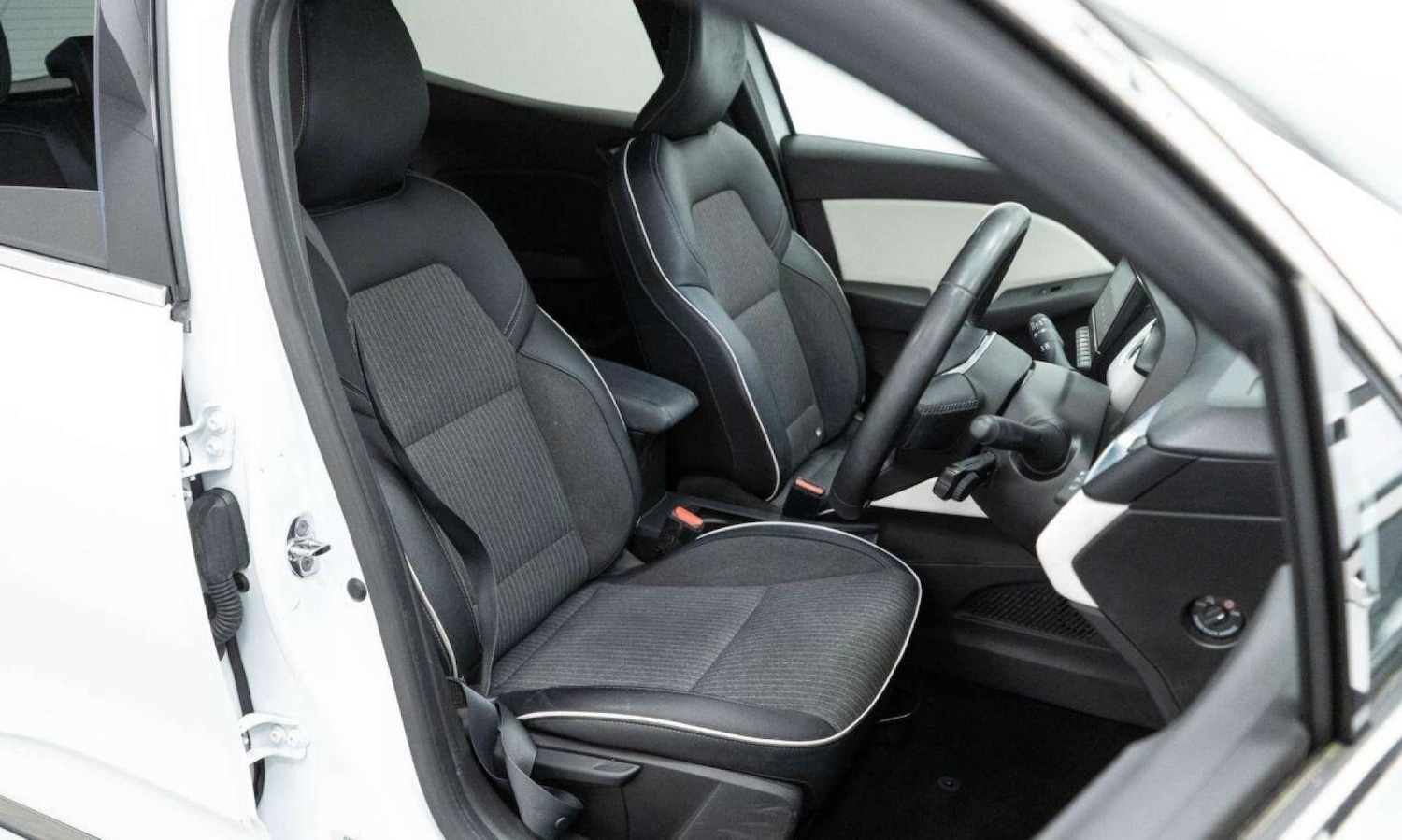 Used Renault Clio 2022 for sale - 78003842: Photo 21