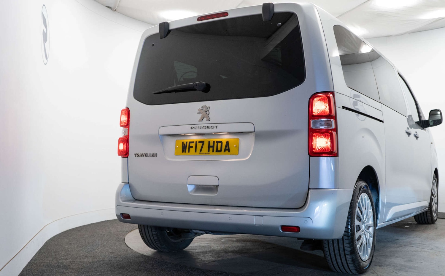 Used Peugeot Traveller 2017 for sale - 78041881: Photo 15