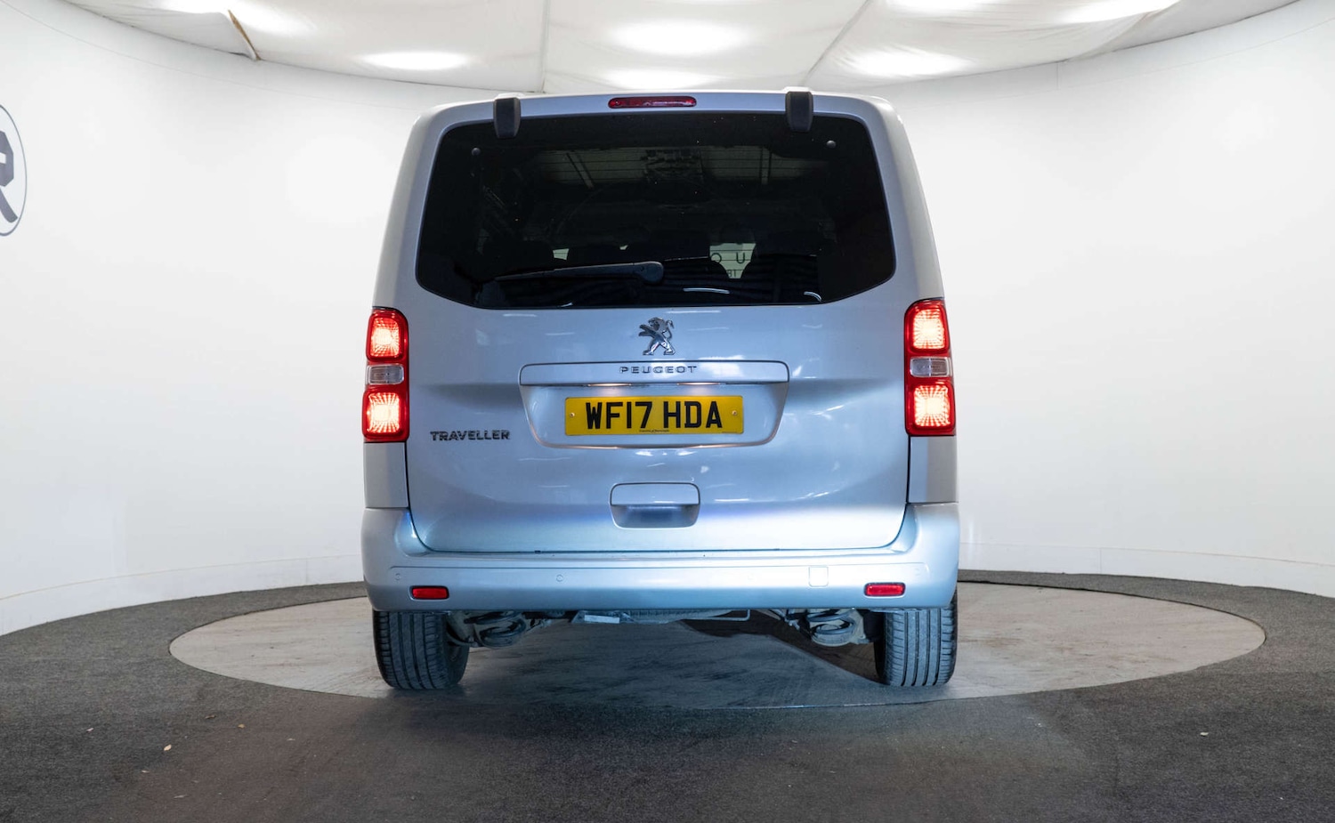 Used Peugeot Traveller 2017 for sale - 78041881: Photo 7