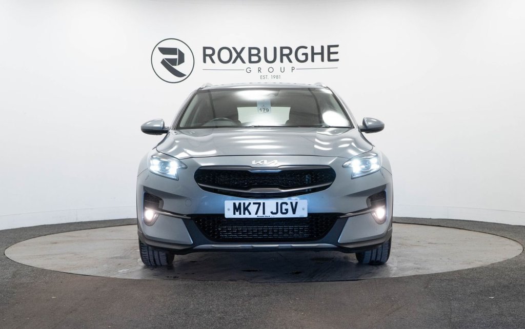 Used Kia XCeed 2021 for sale - 76406277: Photo 2