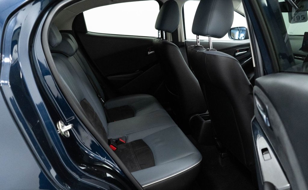 Used Mazda Mazda2 2022 for sale - 76900927: Photo 32