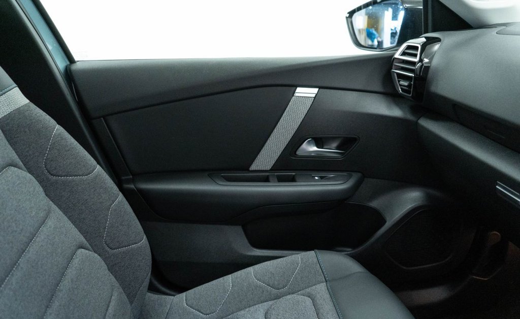 Used Citroen C4 2023 for sale - 76923675: Photo 31