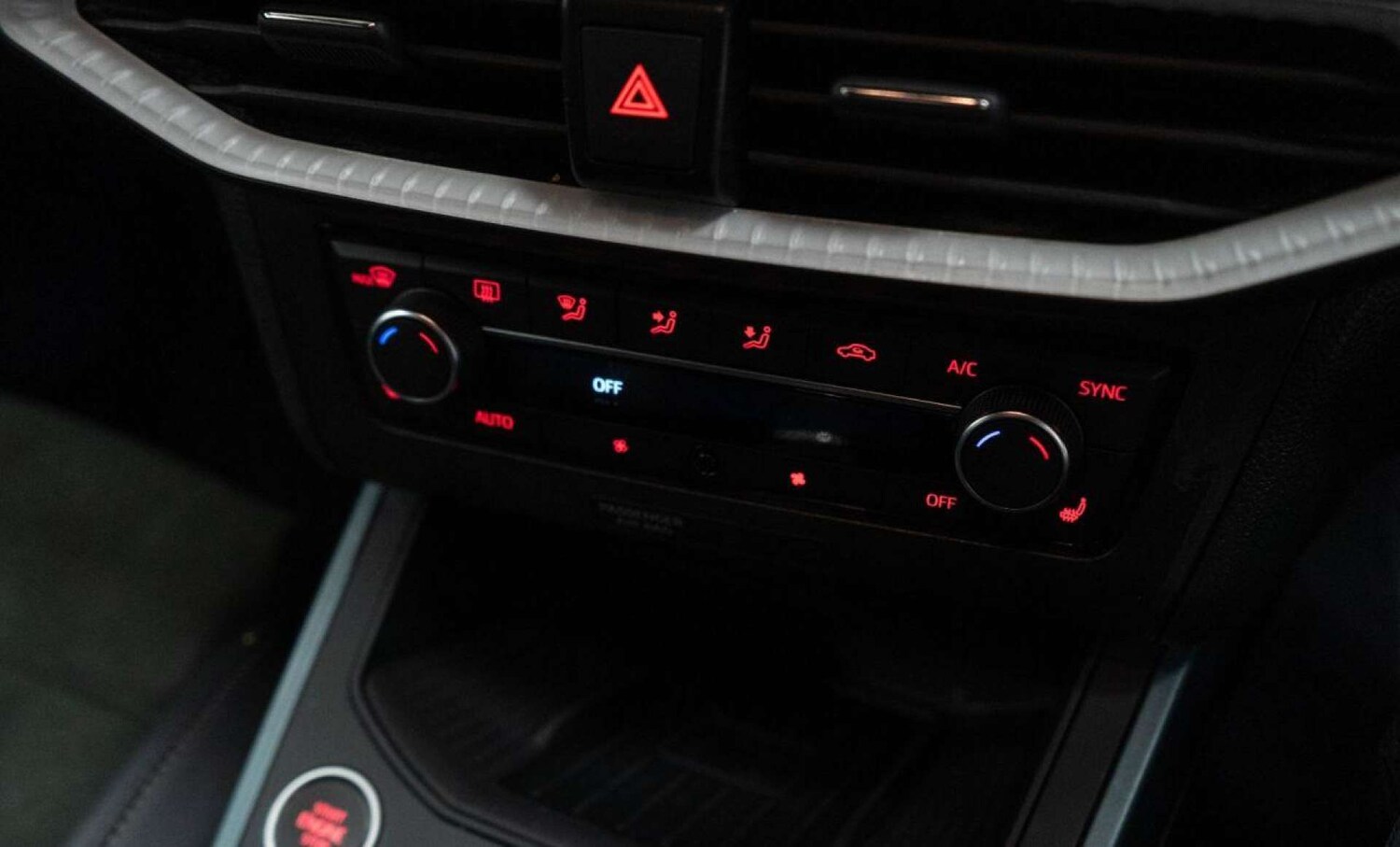 Used SEAT Arona 2024 for sale - 77930706: Photo 27