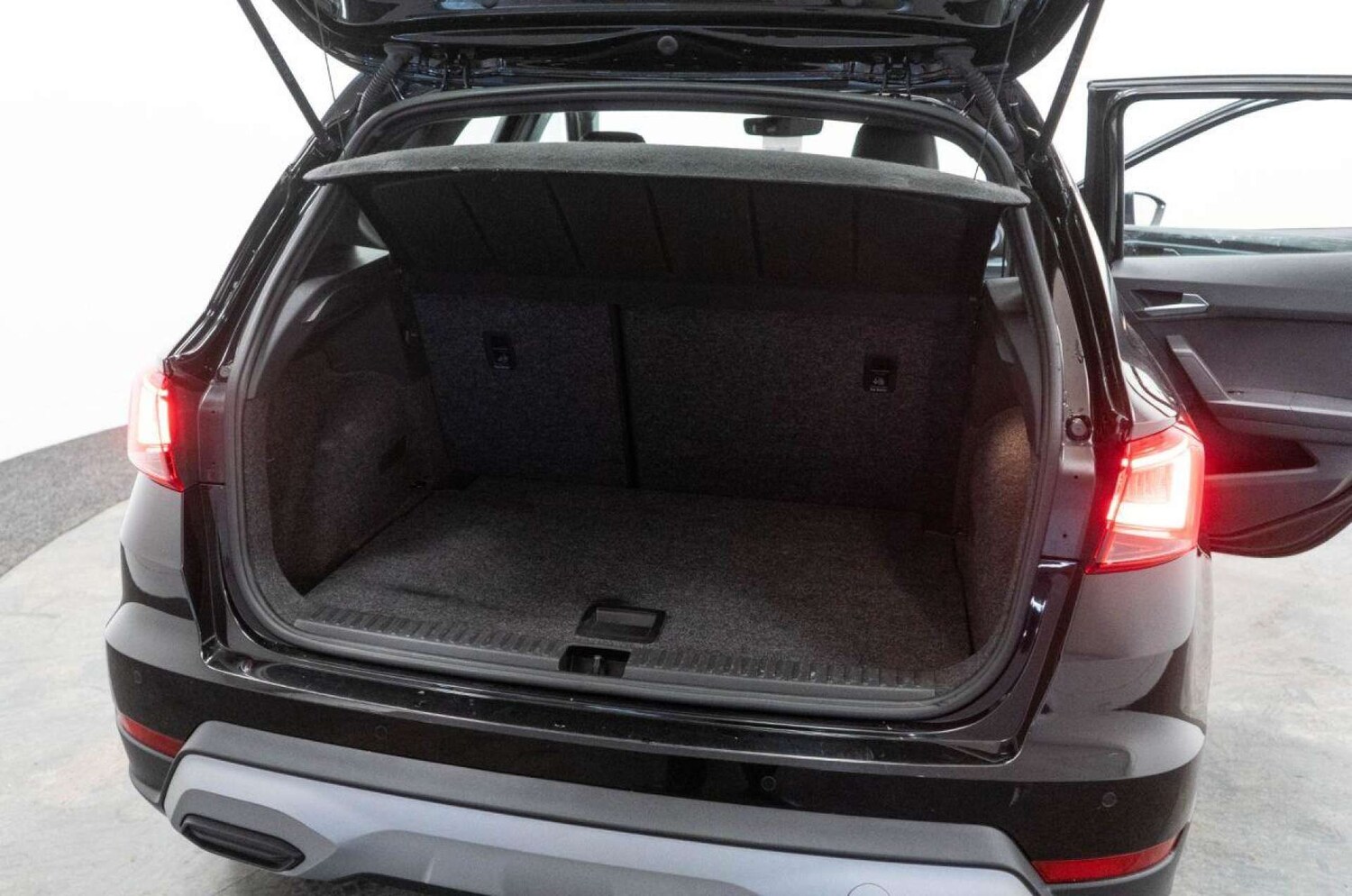 Used SEAT Arona 2024 for sale - 77930706: Photo 33