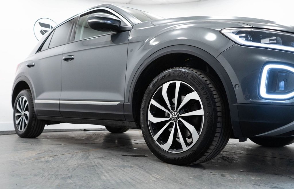 Used Volkswagen T-Roc 2023 for sale - 77457544: Photo 11