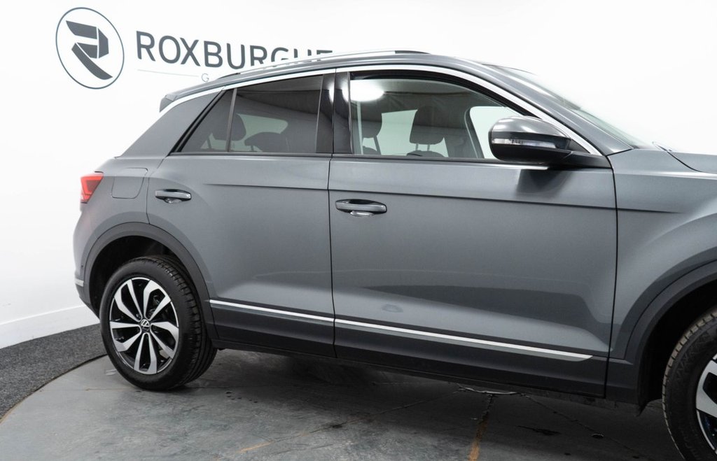 Used Volkswagen T-Roc 2023 for sale - 77457544: Photo 13