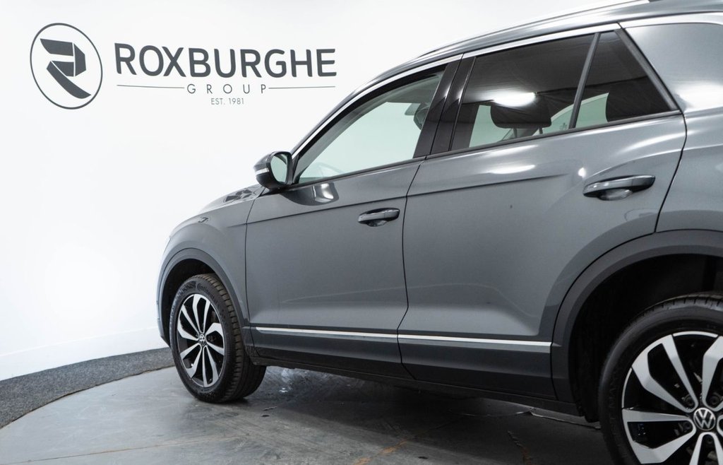 Used Volkswagen T-Roc 2023 for sale - 77457544: Photo 20