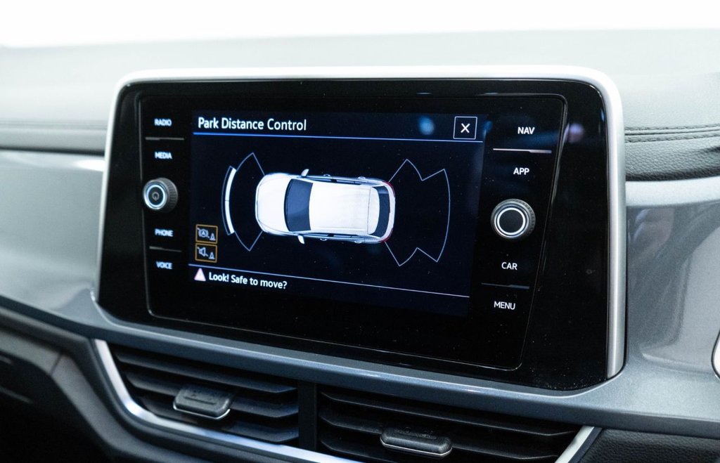 Used Volkswagen T-Roc 2023 for sale - 77457544: Photo 27