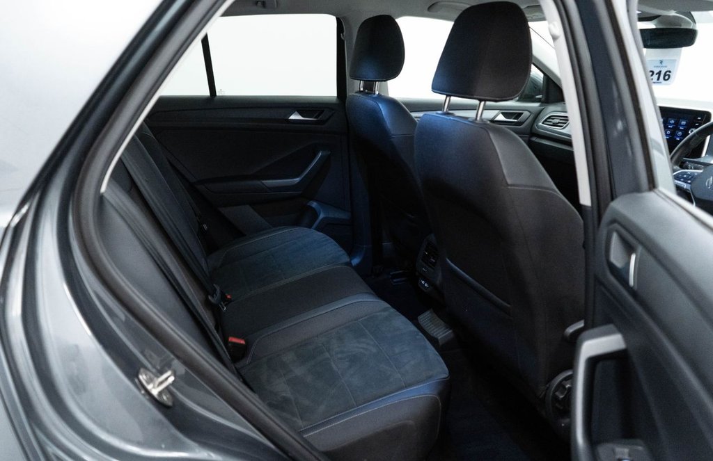 Used Volkswagen T-Roc 2023 for sale - 77457544: Photo 33