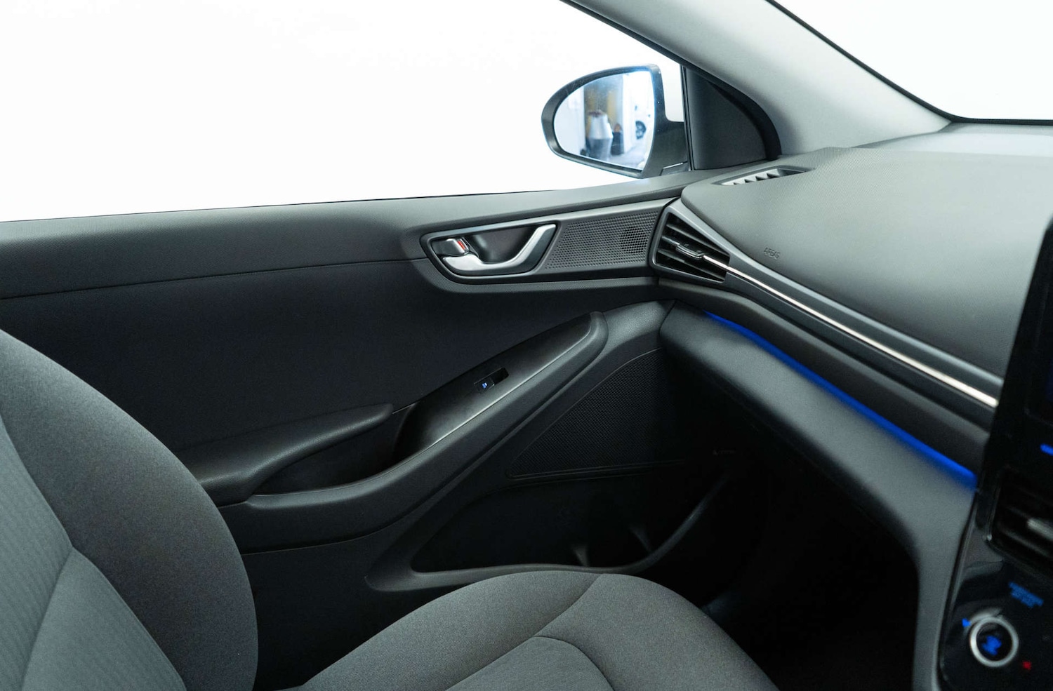 Used Hyundai IONIQ 2023 for sale - 78111304: Photo 32