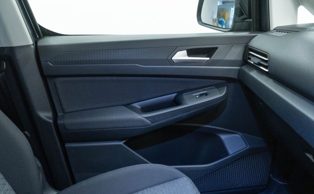 Used Ford Grand Tourneo Connect 2024 for sale - 76767983: Photo 20