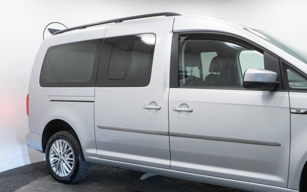 Used Volkswagen Caddy Maxi Life 2019 for sale - 77791976: Photo 13